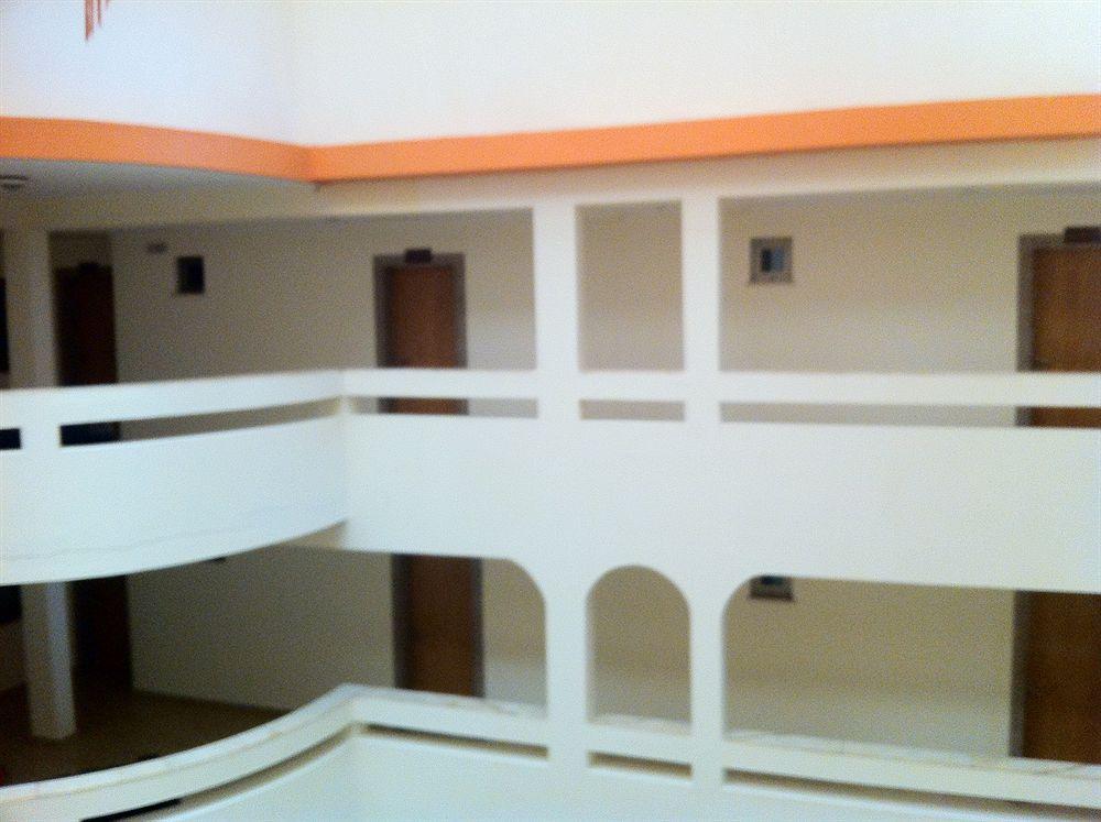 Malaika Hotel Bissau Bagian luar foto
